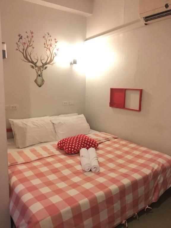 בנגקוק Jellybean Ezy Hostel Sathorn מראה חיצוני תמונה