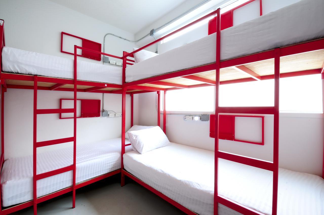 בנגקוק Jellybean Ezy Hostel Sathorn מראה חיצוני תמונה