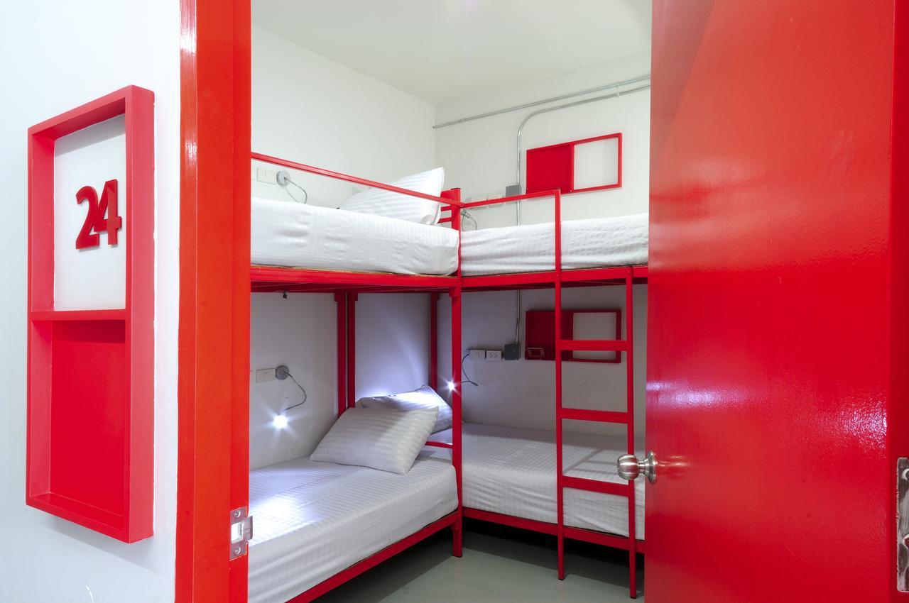 בנגקוק Jellybean Ezy Hostel Sathorn מראה חיצוני תמונה