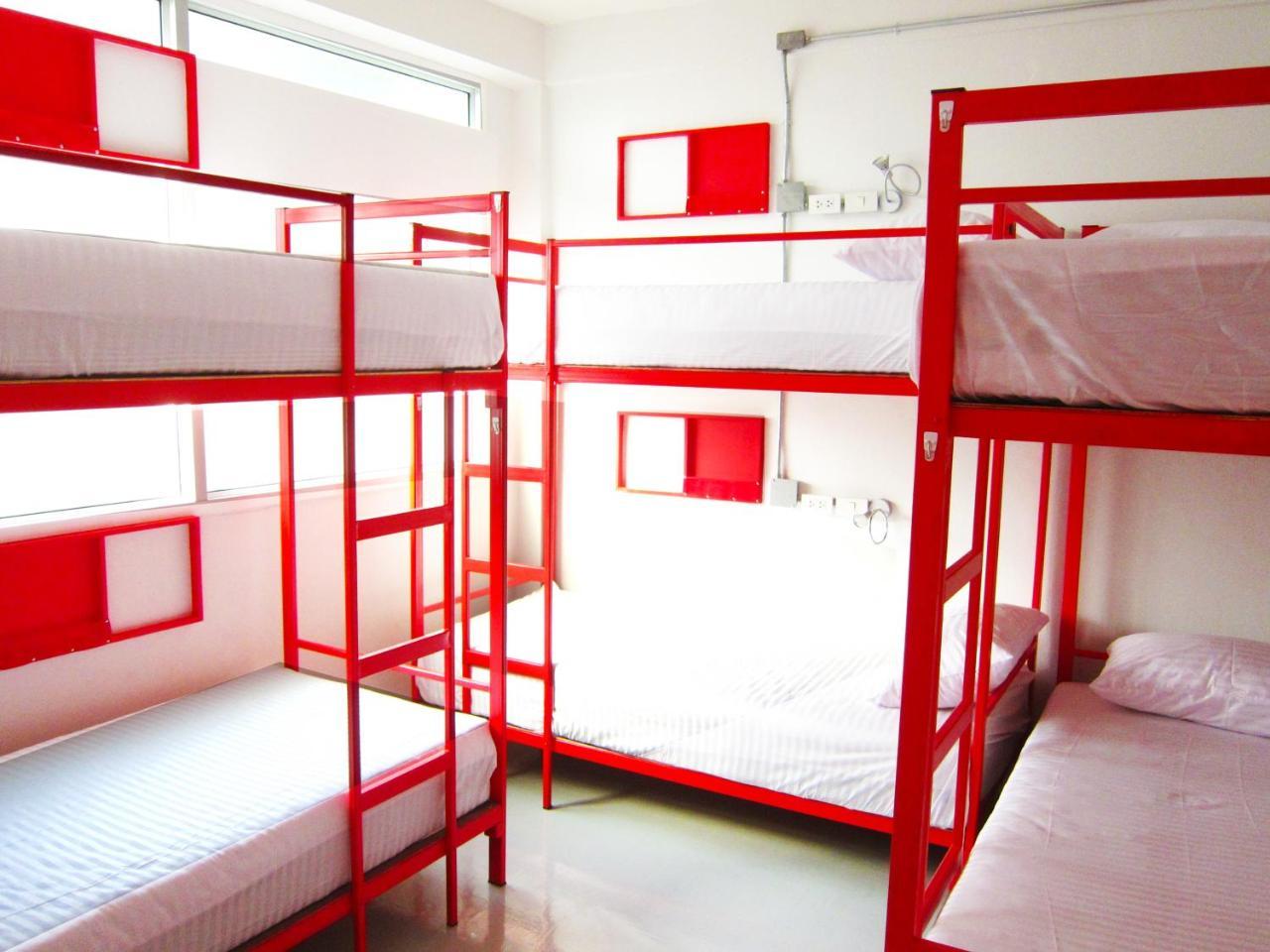 בנגקוק Jellybean Ezy Hostel Sathorn מראה חיצוני תמונה